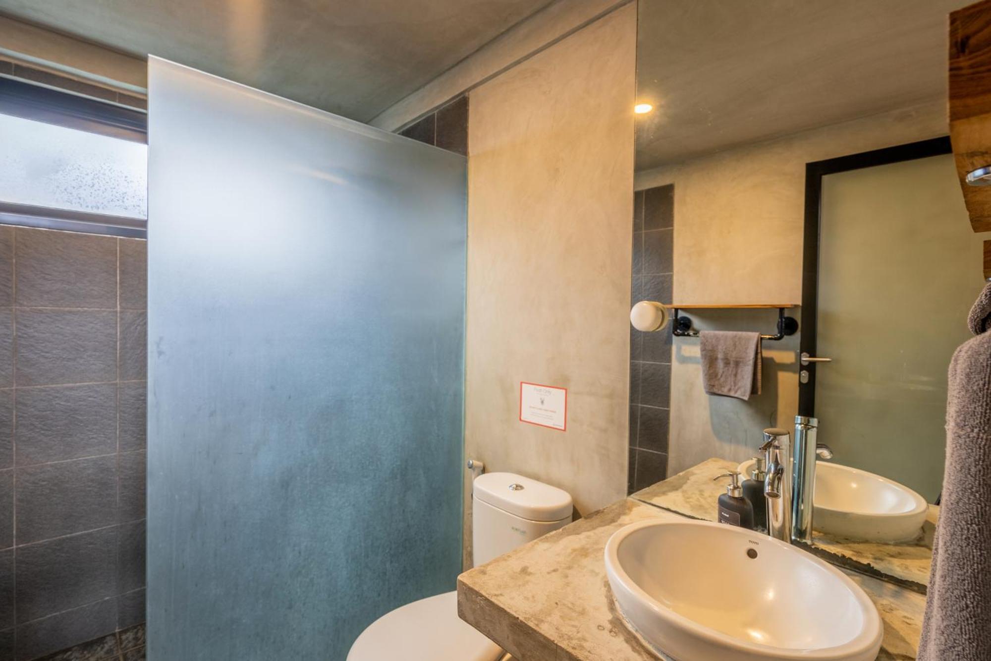 Berawa Loft By Betterplace Canggu Екстериор снимка