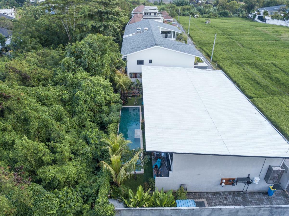 Berawa Loft By Betterplace Canggu Екстериор снимка